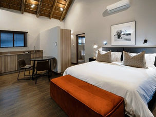 Extend Your Holidays with Bonus Deal at Buckler Africa Lodge