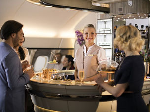 Emirates to Introduce Airbus A380 on Boston and Glasgow Routes
