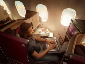 Qatar Airways Flies World’s First Starlink-Equipped Boeing 787-9