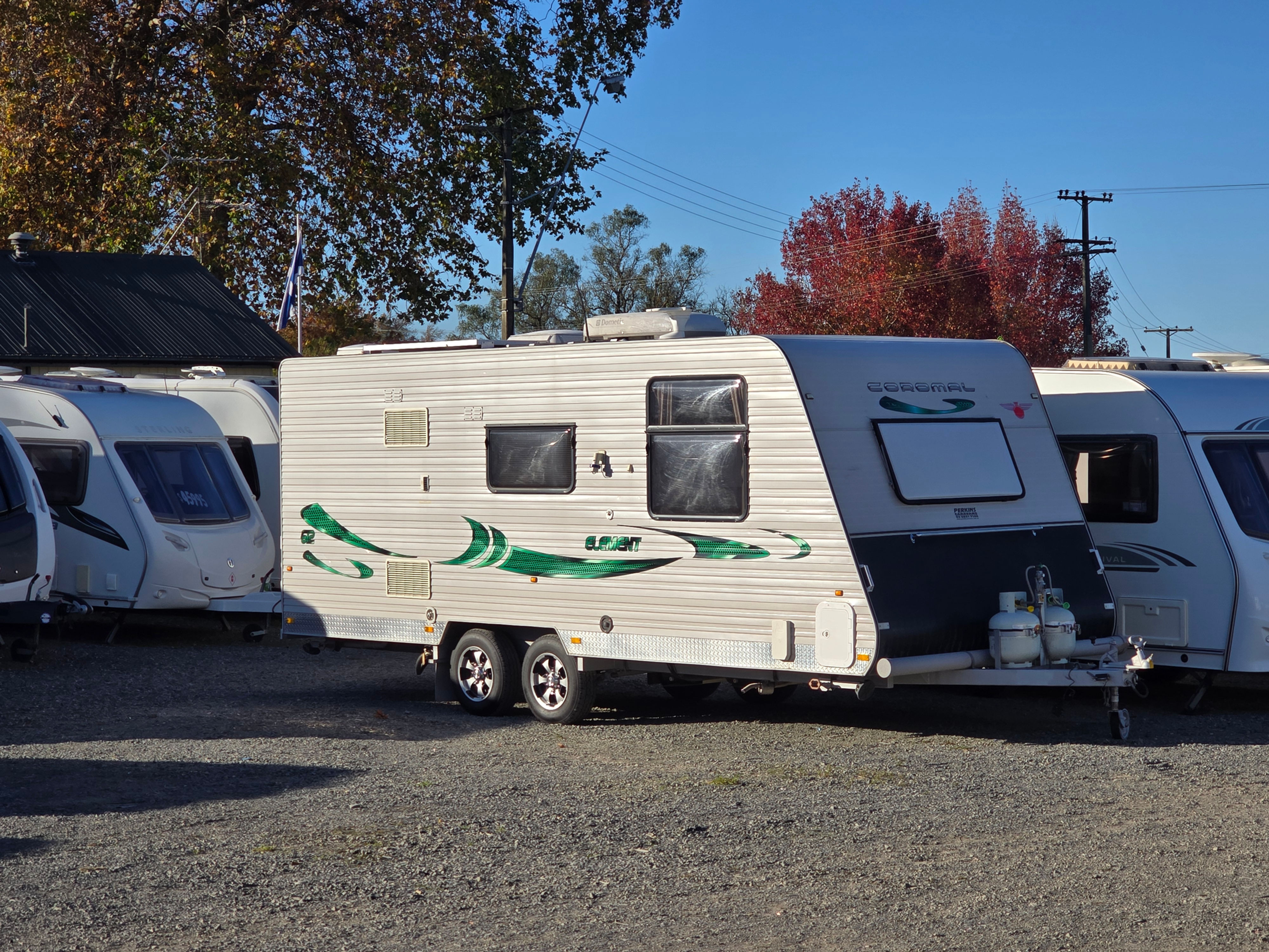 Coromal Element B612S – 2013 
