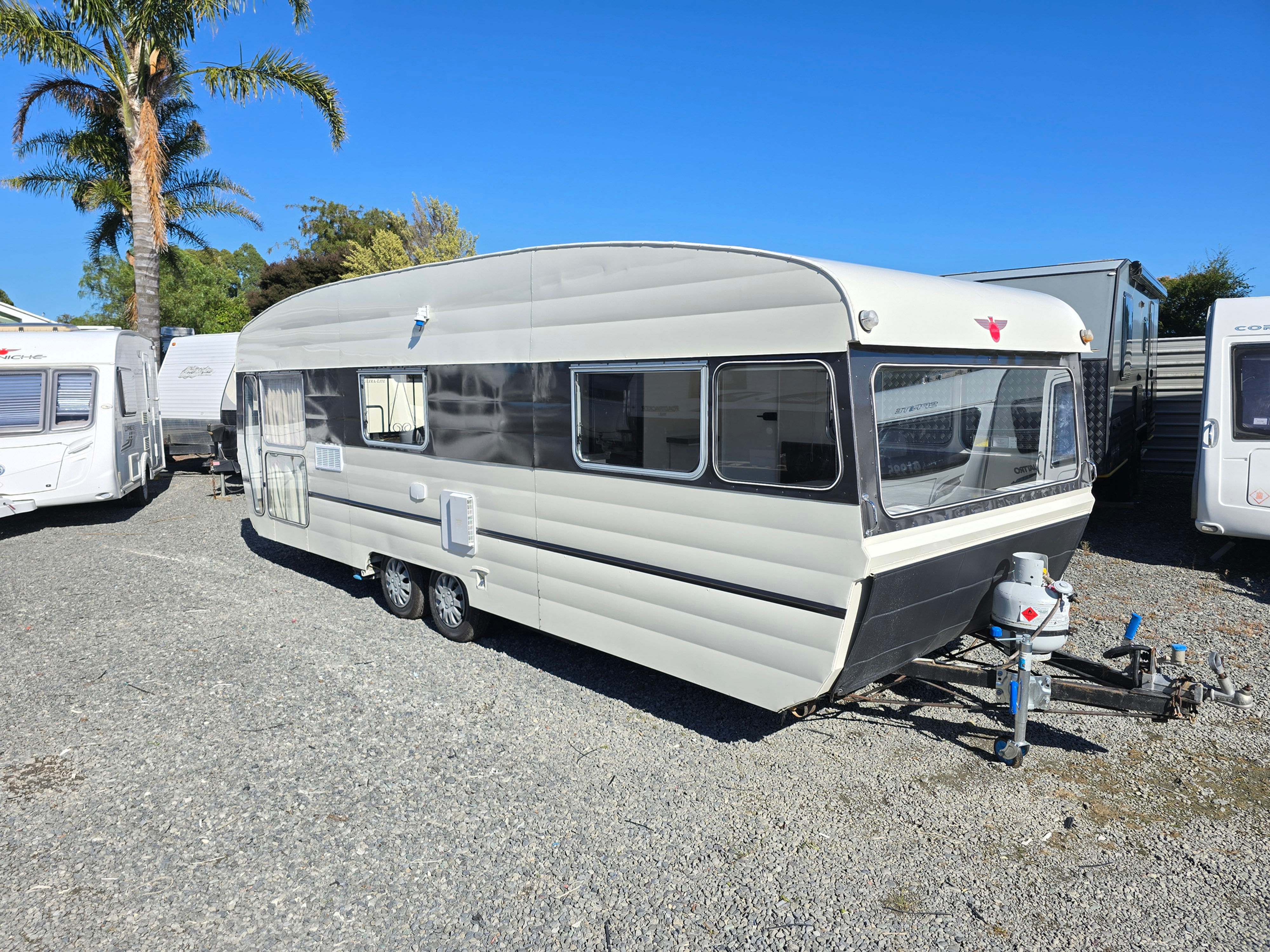 Furnware Retro Caravan - 1978