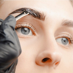 TBC-woman-getting-eyebrow-tinting.jpg