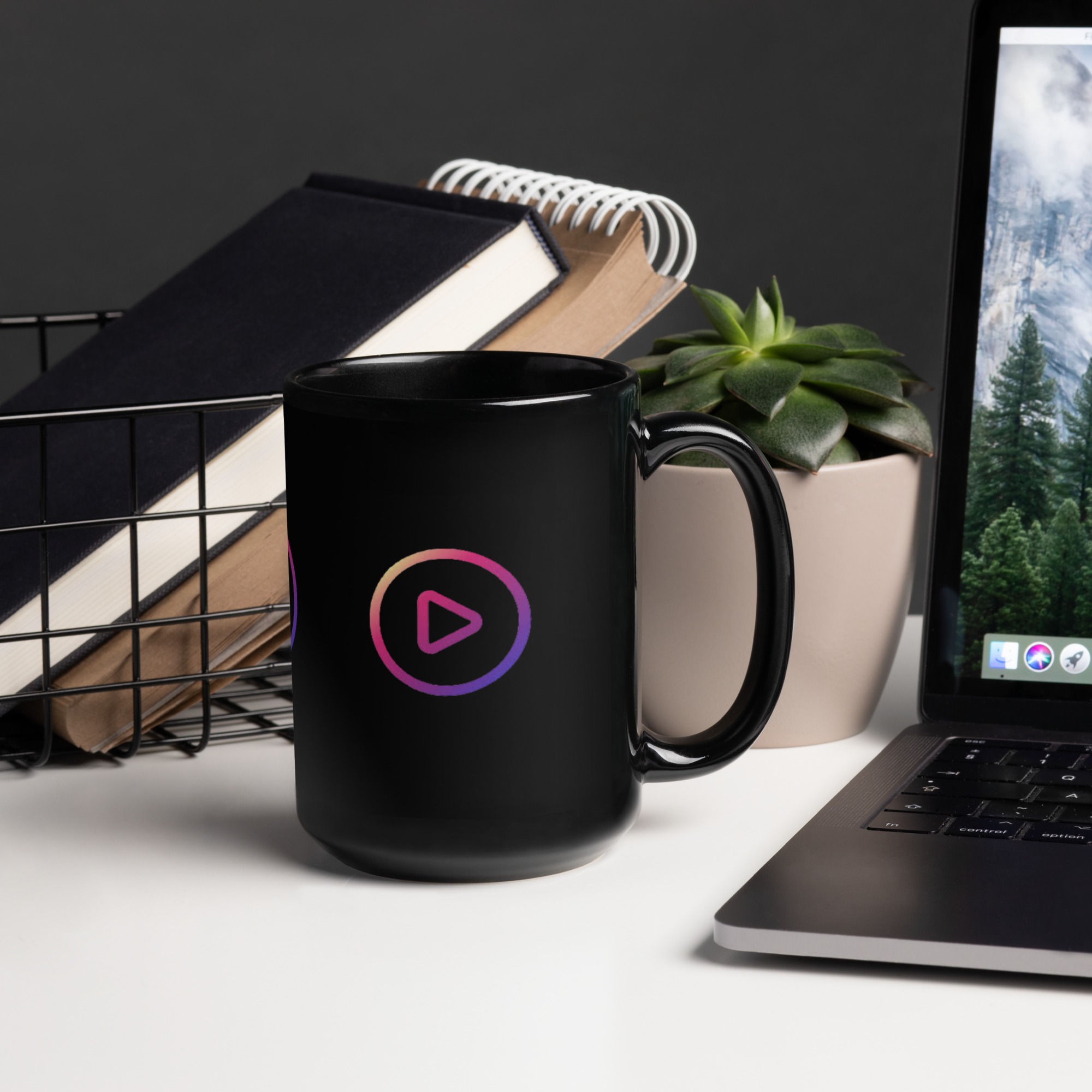 TiZo Play Black Glossy Mug