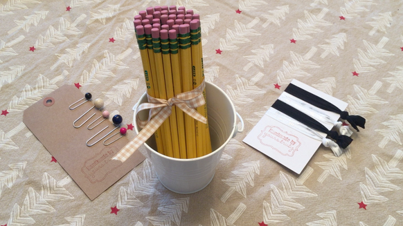 3 DIY Christmas Teacher Gifts that are so simple!