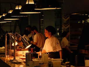 Showcasing Artistry: Visible Food Preparation Design for an Exceptional Concept