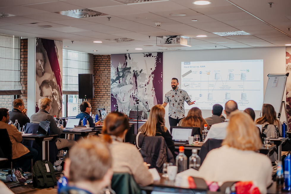 Rich Greene teaching a cybersecurity foundations course to students in an Amsterdam classroom