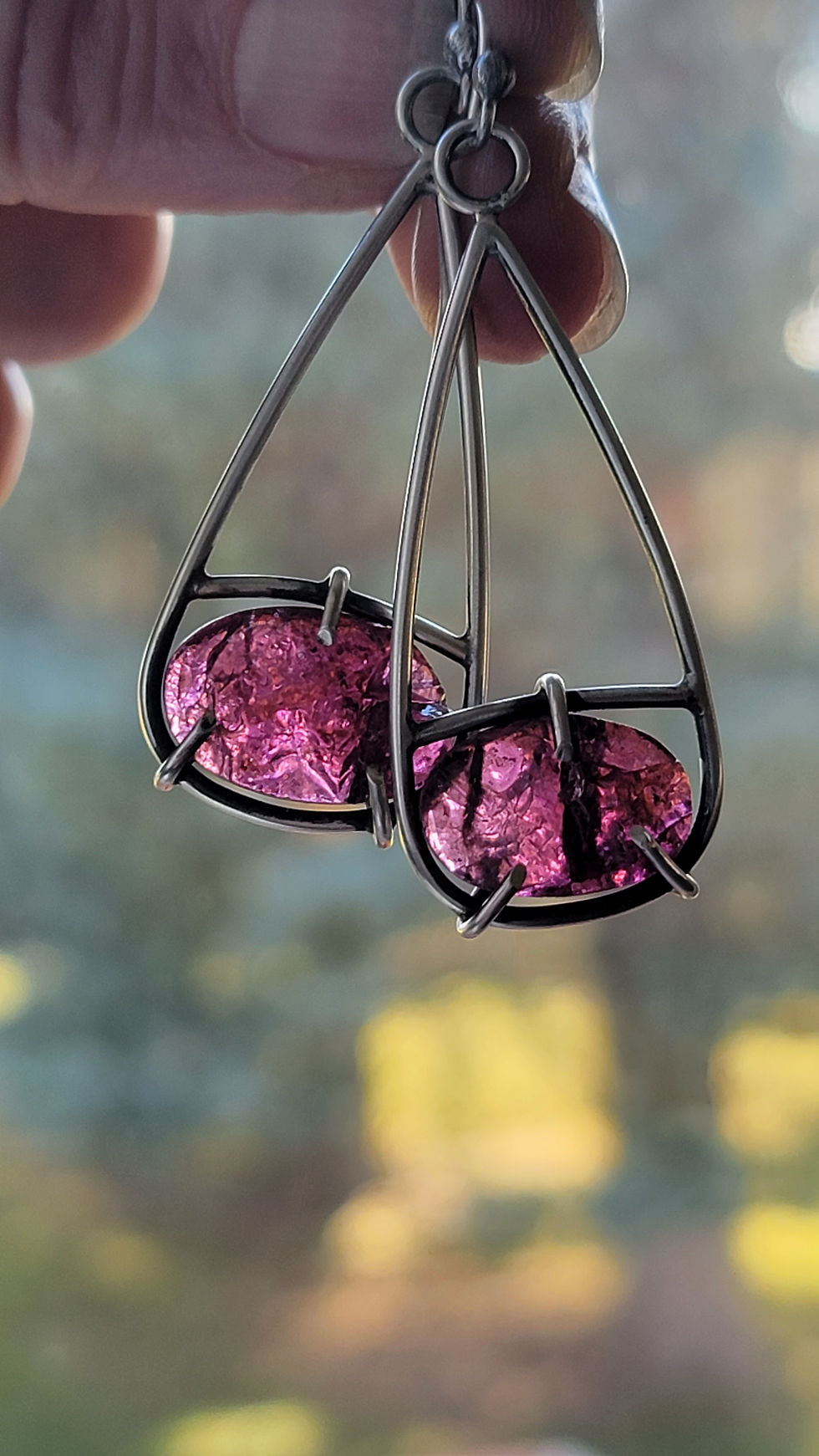 Thumbnail: Rough Face Garnet Gem Slice Earrings