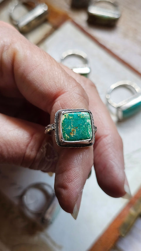 King Manassa Turquoise Folded Bezel Ringsz 6 1/2 | derynmentock