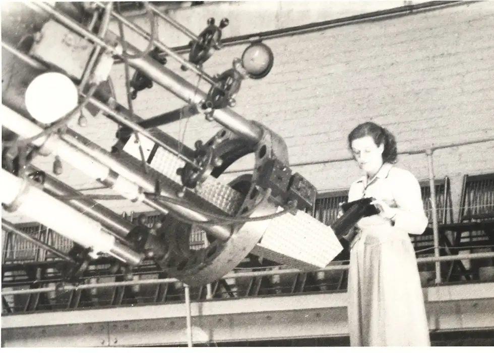 Nancy Grace Roman uses the telescope at Yerkes Observatory in Williams Bay, WI, in 1948.  (Credit: Nancy Grace Roman)