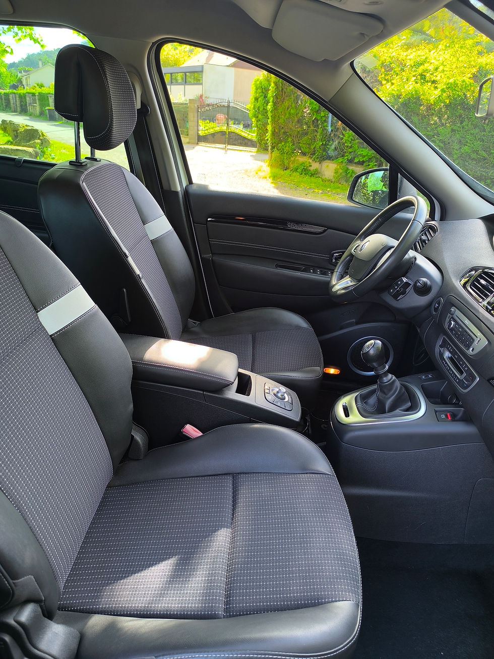 Miniature : Renault Scénic III dCi 110 Dynamique