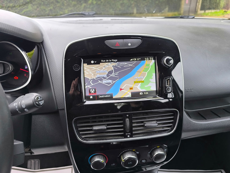 Miniature : Renault Clio IV 1.5 DCI 75 BUSINESS