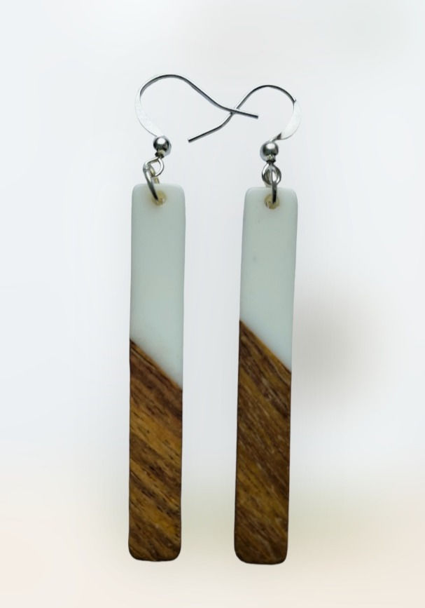 Miniature : Stick wood-resin earrings
