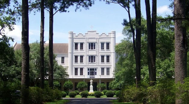 Bright Thursday Divine Liturgy