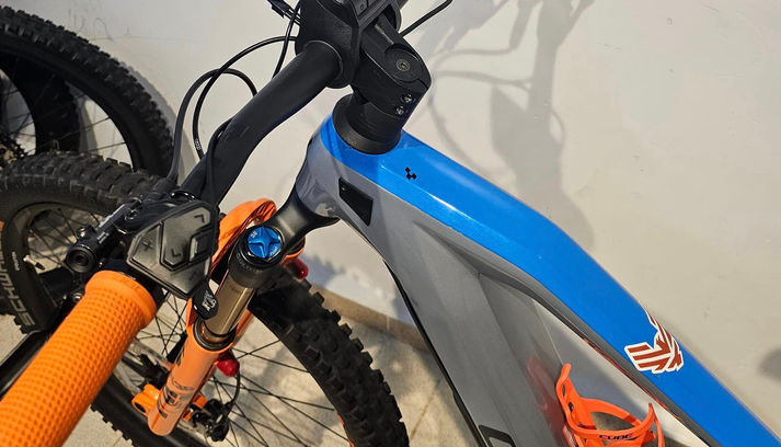 CUBE STEREO HYBRID 140 HPC ACTIONTEAM 625 29 NYON - 2021