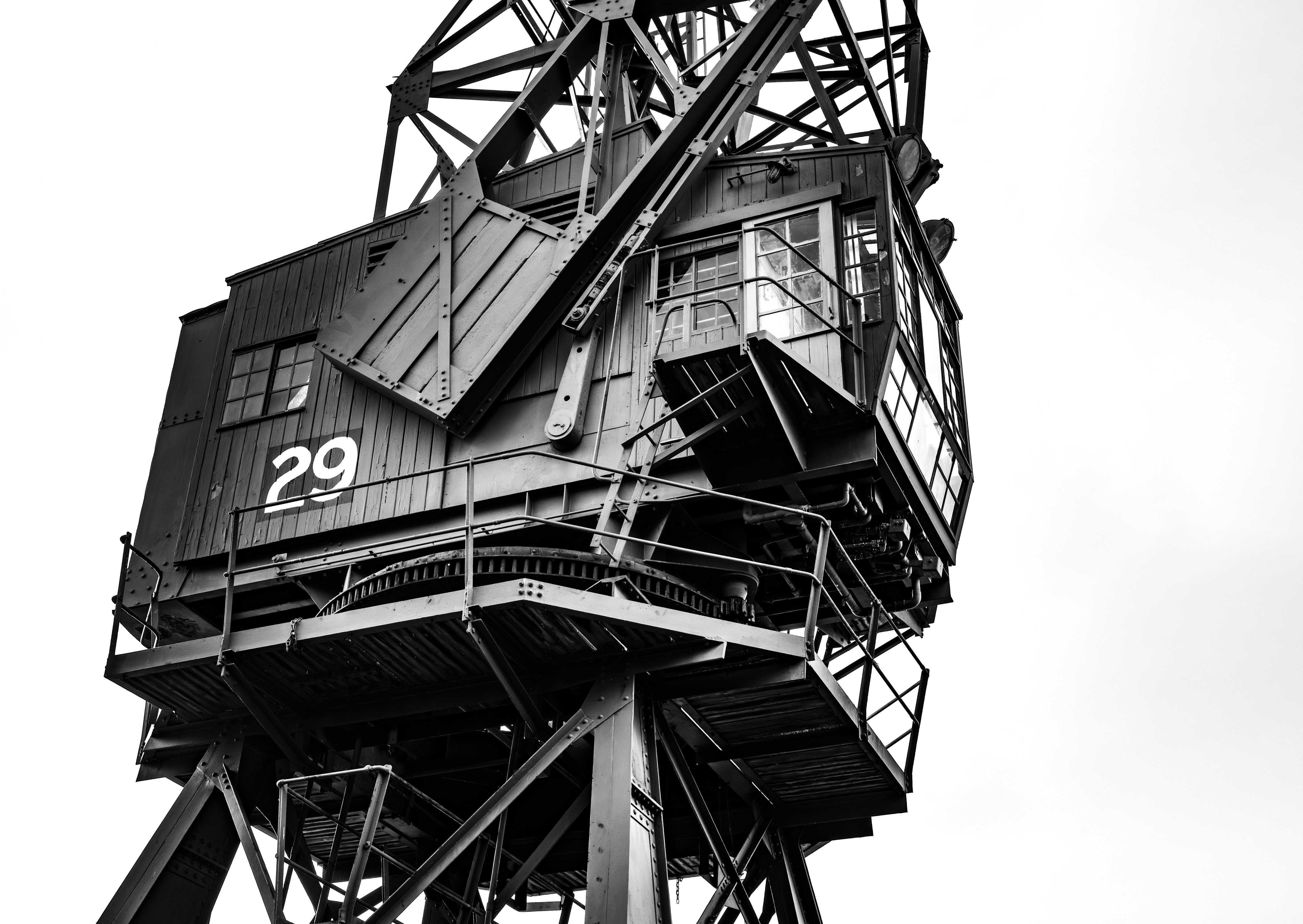 #489 Bristol M Shed Cargo Crane