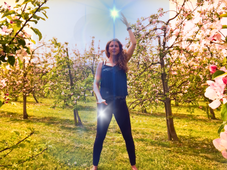 Awakening Your Inner Light: A Guide to Empowerment and Energy Transformation