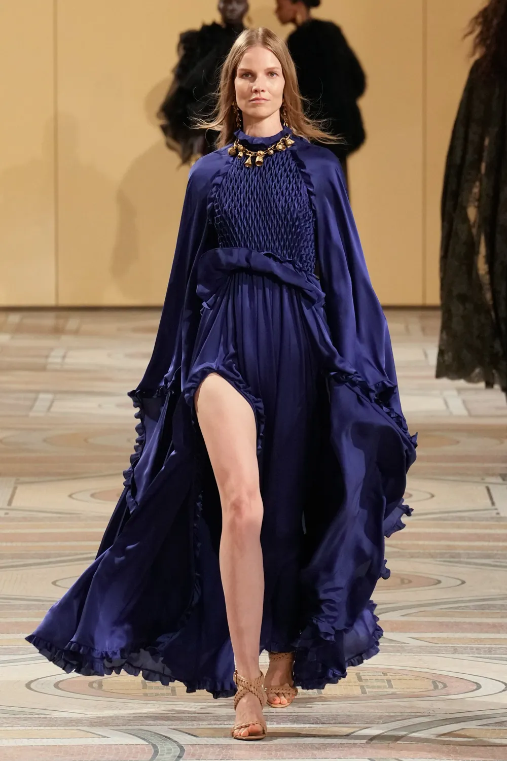 Zimmermann Autumn Winter 2025 Collection. Paris Fashion Week, March, 10th 2025 5ELEVEN Magazine