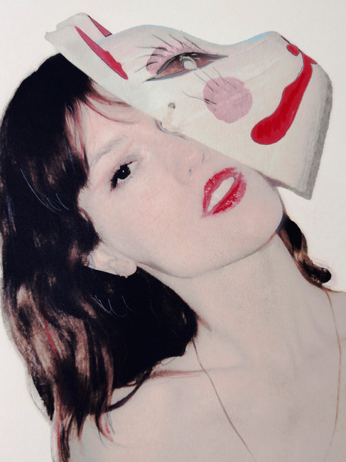 Interview print and online with Oracle Sisters Julia Johansen portrayed by photographer Jasa Muller for 5ELEVEN Magazine The Music Issue 16