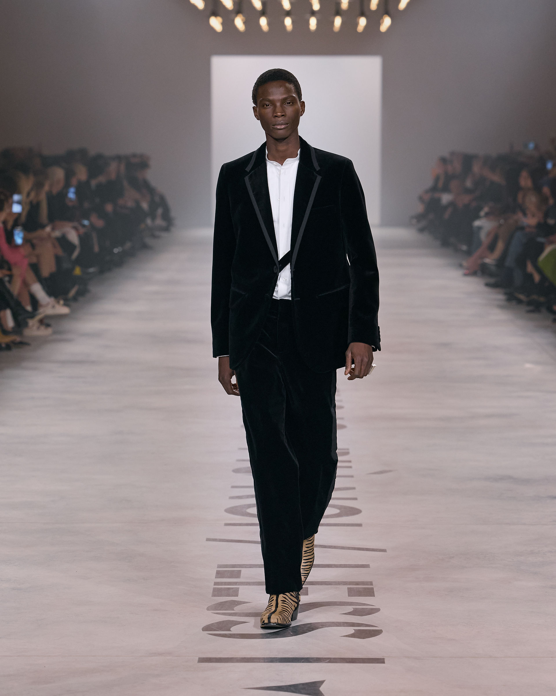 5ELEVEN Magazine MFW Fendi Fall Winter 2026 Collection. Milan, February 25th, 2026 Maria Grazia Chiuri Debut