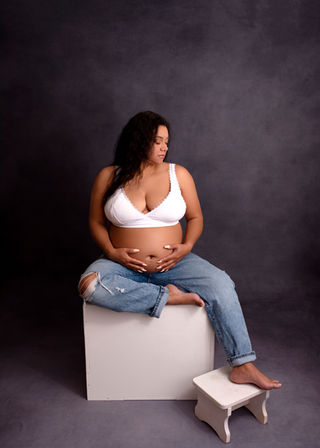 newborn photography, maternity photography, maternity photographer, maternity photographer near me, Lebanon newborn photographer, Harrisburg newborn photographer, Jonestown newborn photographer