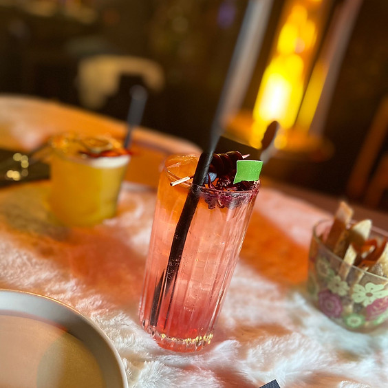 Tombe le masque ! Afterwork magique avec DJ Hector Moreno ! 35.- par personne