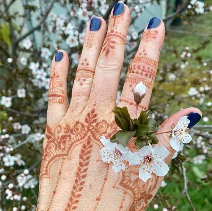 Geneva Henna