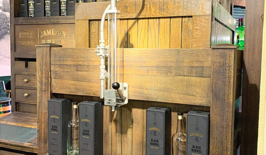 Whiskey Tap Jameson, Jameson Midleton Distillery Ireland, Jameson Whiskey, Whiskey Distillery and museum