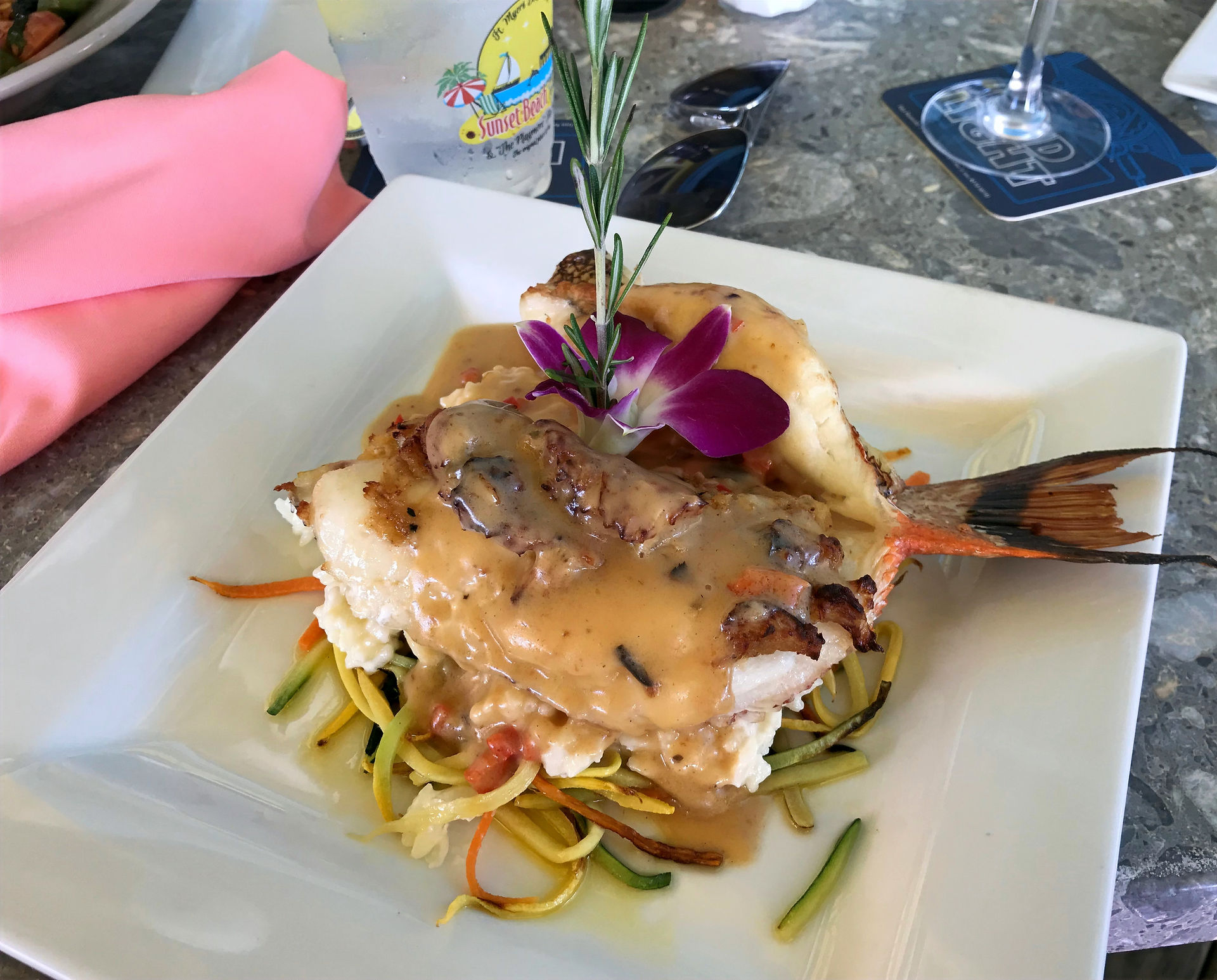 FreFresh seafood, The Sunset Beach Tropical Grill & The Playmore Tiki Bar, Fort Myers Beach, Florida