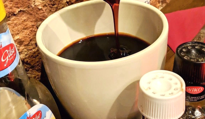 Bowl of syrup at The Pancake Bakery, Amsterdam