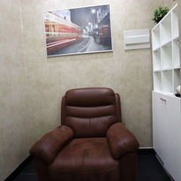 Best Barber Shop in Abu Dhabi: Classic Cuts, Long Hair Styling & VIP Services