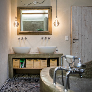tadelakt-badezimmer.jpeg