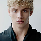 OSCAR HOLLIS