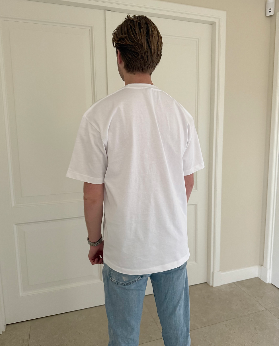 Thumbnail: WIT OVERSIZED T-SHIRT