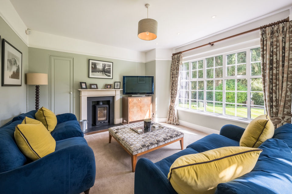 Fishponds Place_12