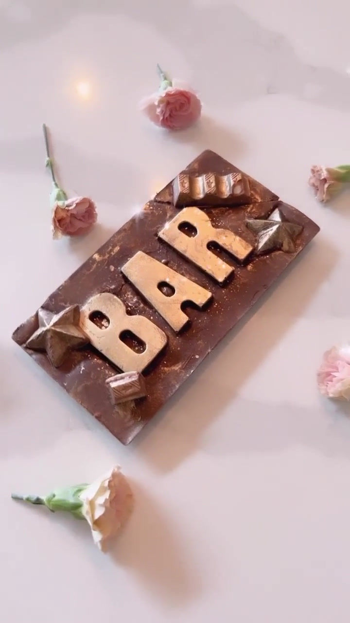 Thumbnail: CUSTOMIZED CHOCOLATE BAR