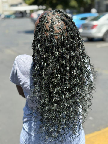 Creative Dreadlock Styling