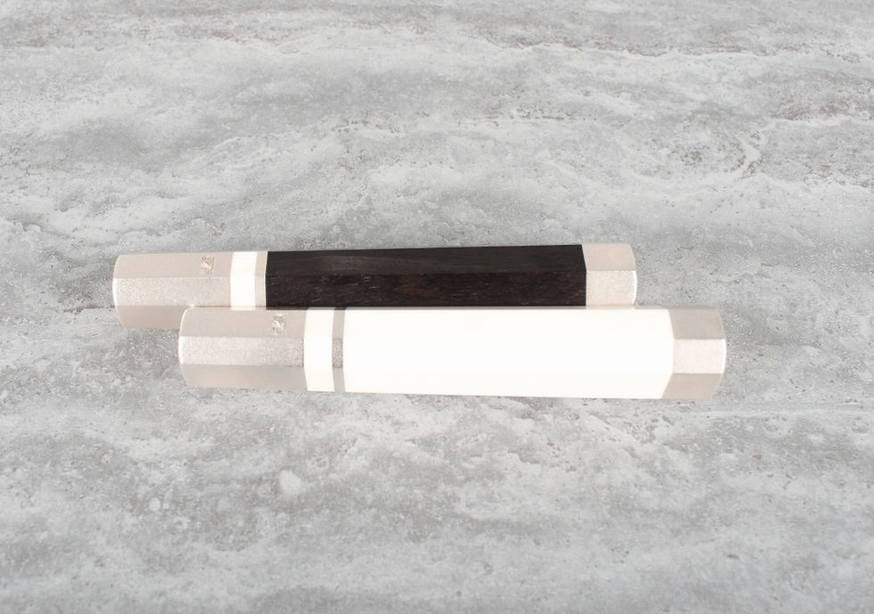 Thumbnail: White Octagonal Shogin Wa Handle