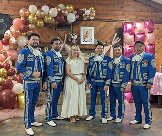 Fiesta de cumpleaños con Mariachi Moderno Internacional