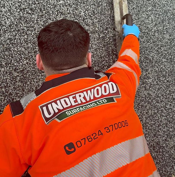 Underwood Surfacing Staff at Work