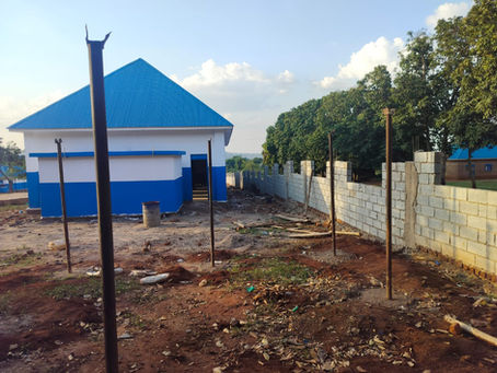 Die laufenden Bauarbeiten am Schulzaun in Philadelphia