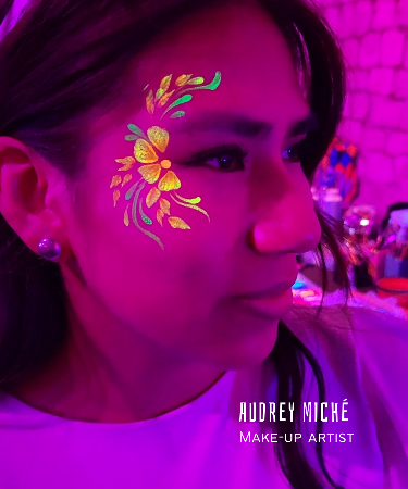 maquilleuse-fluo-paris