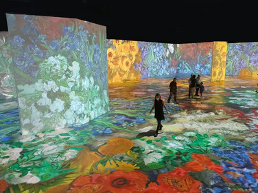 EXPOSIÇÃO “BEYOND VAN GOGH”: o que estão falando deste gênio holandês?