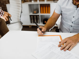 HOW TO KEEP YOUR CREDIT SCORE HEALTHY