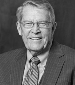 Kahlert-William-214x300.jpg