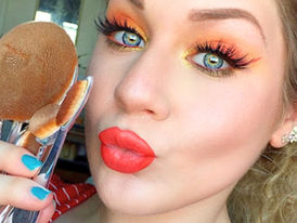 Lillee Jean JUNE 2016 - My Make-Up Brush Set 'The Midas Touch' Placement