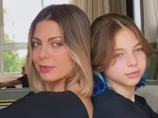 Sheila Mello e a filha - Foto reprodução