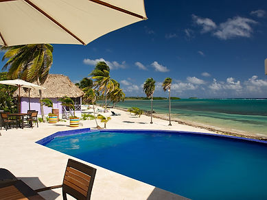 Blackbird Caye Resort in Belize