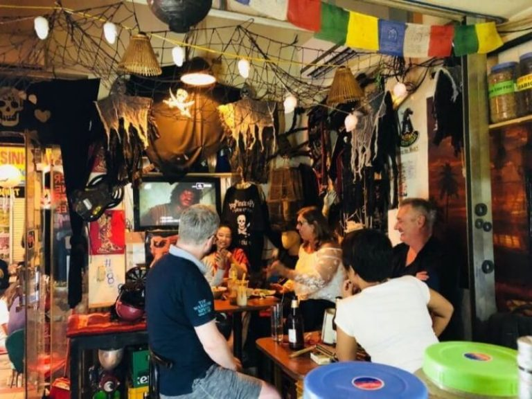 King Pirates Pub thể hiện hoàn hảo phong cách của “Cướp biển vùng Caribe”