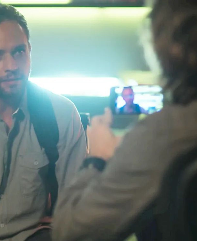 'Rock Story': Gui fica cara a cara com falso autor de 'Sonha Comigo'.