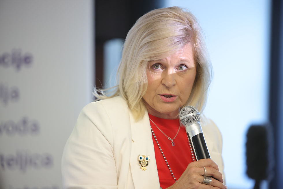 Alis Marić, Čitaj knjigu , na panelu Ekran i osmijeh LIVE